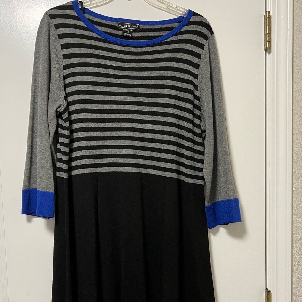 Jessica Howard Black and Gray Striped Sweater Dress with Blue Trim Sz 1X
